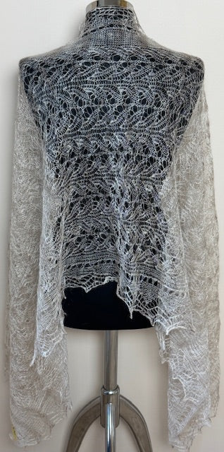 Downy shawl ( Palantine ) #186, 180x70 cm