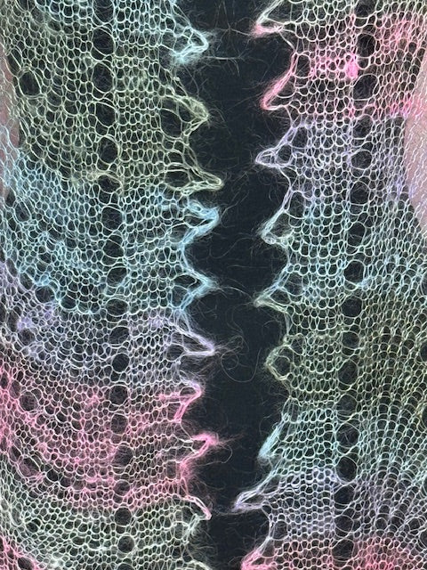 Downy shawl ( Palantine ) #24, 200x80 cm