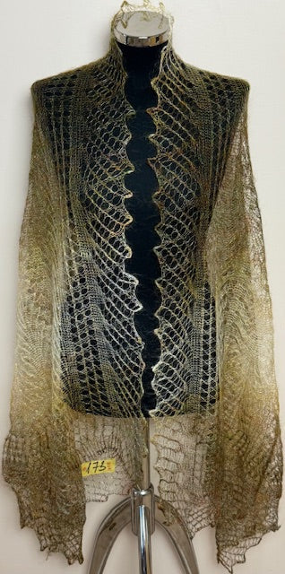 Downy shawl ( Palantine ) #173, 180x90 cm