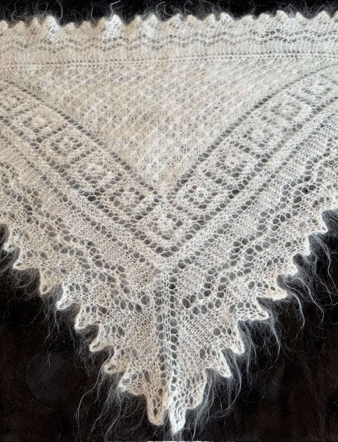 Uryupinsk downy neckerchief  # KW-44, 90x140x90 cm