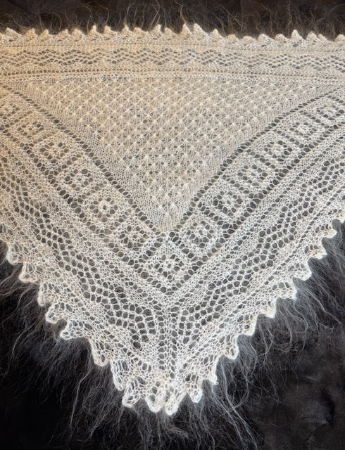 Uryupinsk downy neckerchief  # KW-45, 90x140x90 cm