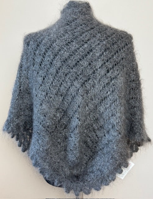 Uryupinsk downy neckerchief  # KG-10, 80x120x80 cm