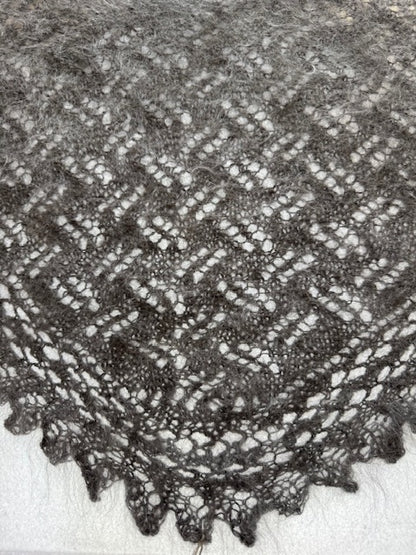 Uryupinsk downy neckerchief  # KG-20, 80x140x80 cm