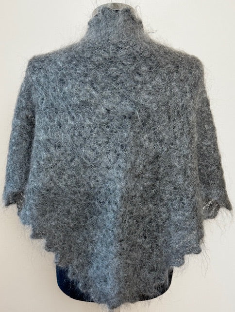 Uryupinsk downy neckerchief  # KG-35, 100x120x100 cm