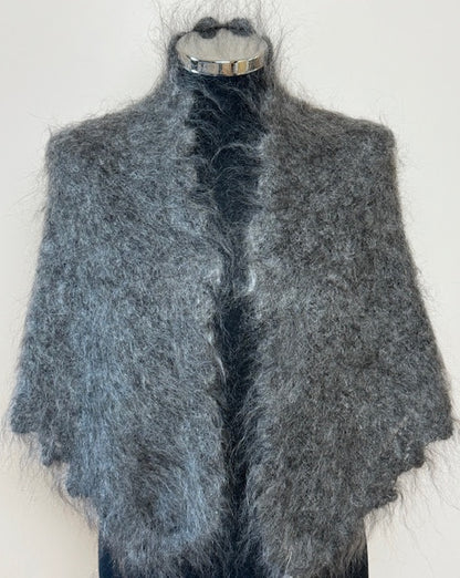 Uryupinsk downy neckerchief  # KG-31, 90x140x90 cm