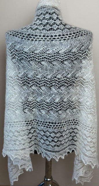 Orenburg shawl  PWE-7