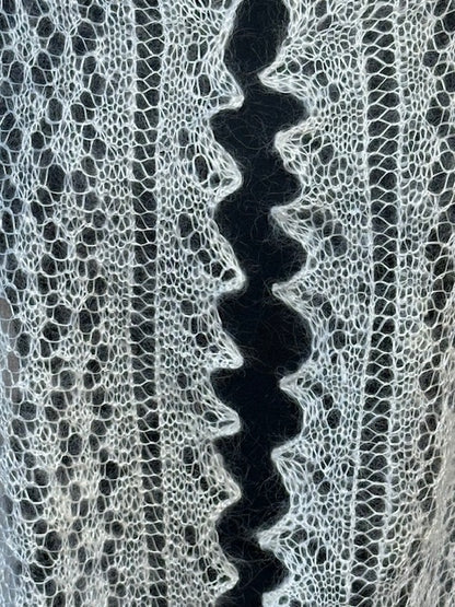 Orenburg shawl  PWE-7
