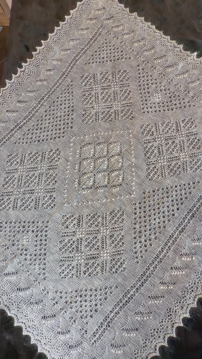 Orenburg shawl PWO-65, 120x120 cm