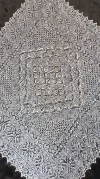 Orenburg shawl PWO-66, 120x120 cm