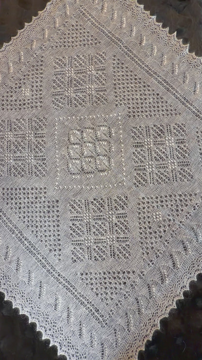 Orenburgas šalle PWO-78, 120x120 cm